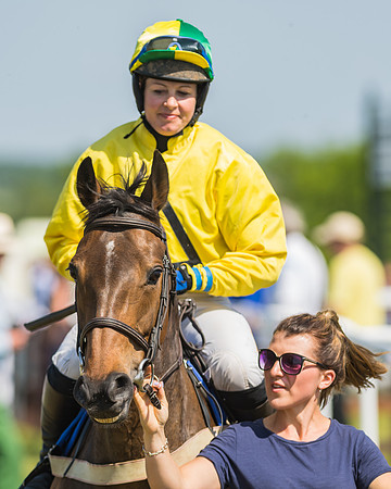 Edgcote Races