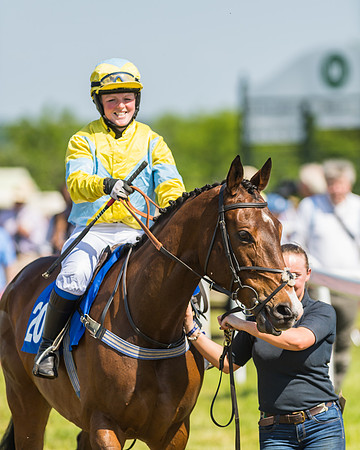 Edgcote Races