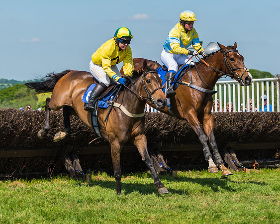 Edgcote Races