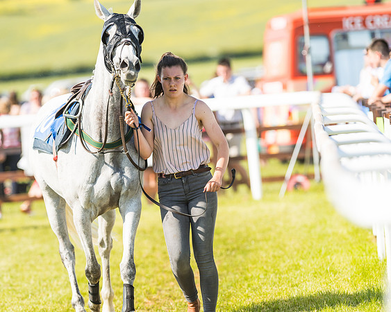 Edgcote Races
