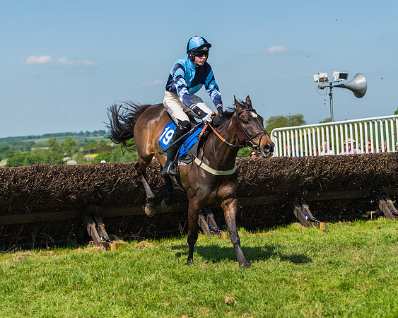Edgcote Races