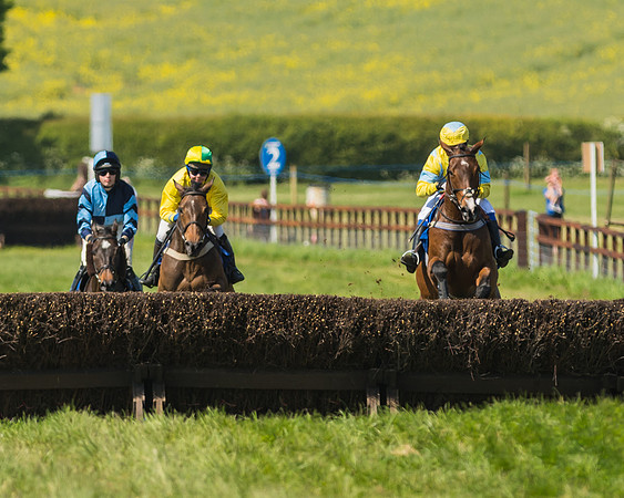 Edgcote Races