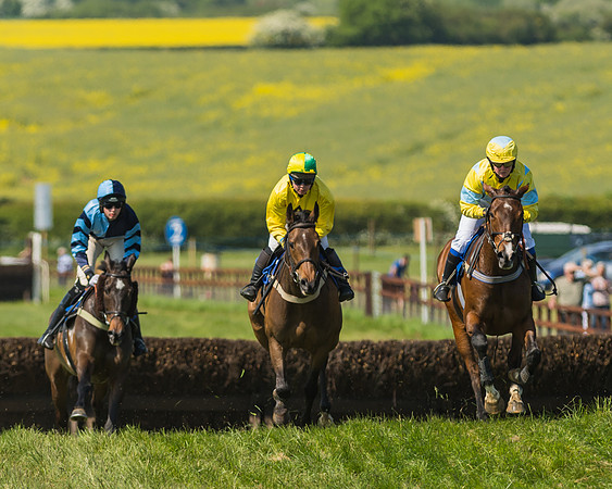 Edgcote Races