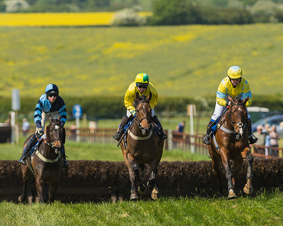 Edgcote Races