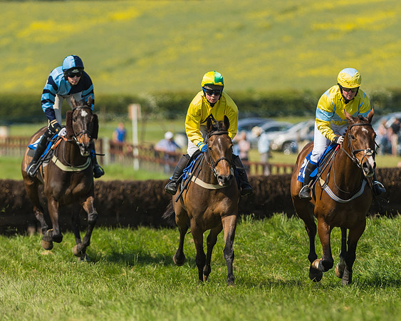 Edgcote Races