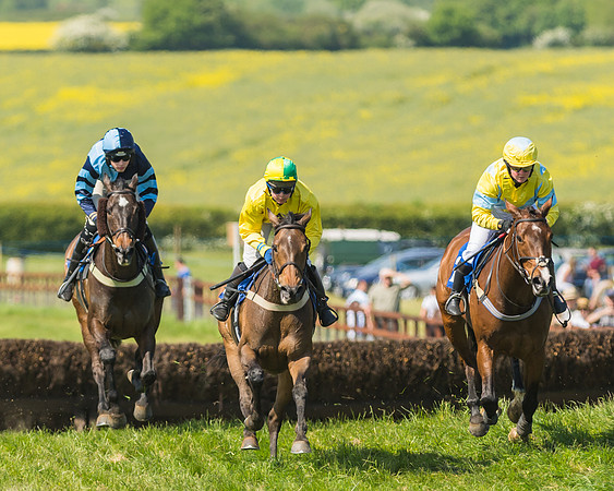 Edgcote Races