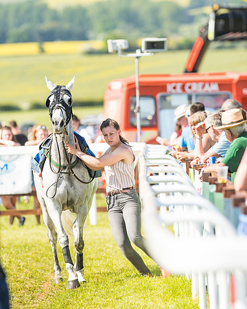 Edgcote Races