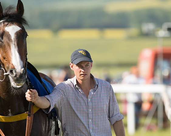 Edgcote Races