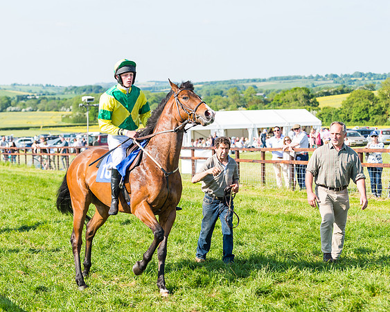 Edgcote Races