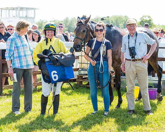 Edgcote Races