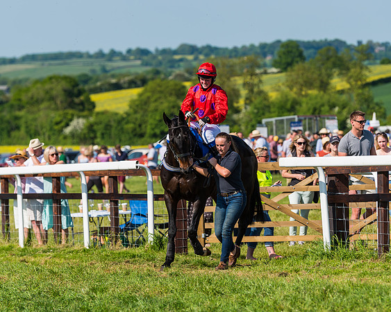 Edgcote Races