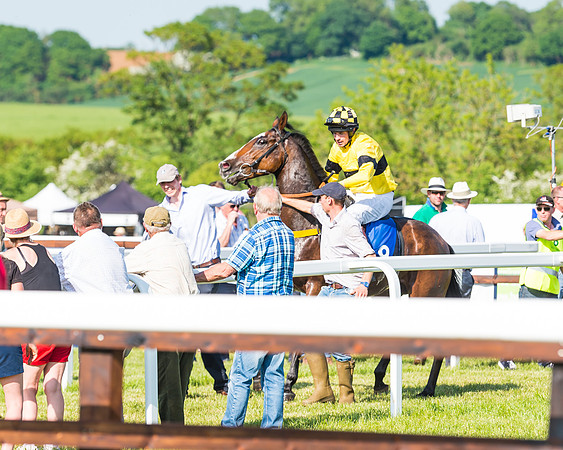 Edgcote Races