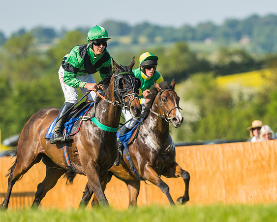 Edgcote Races