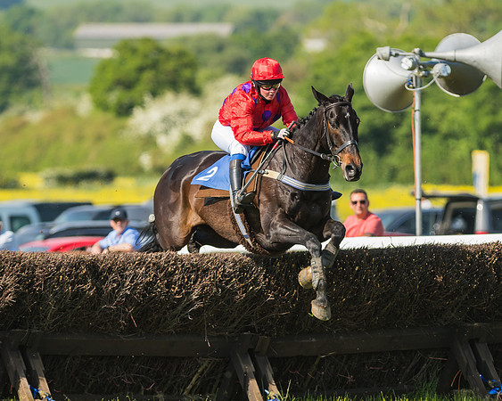 Edgcote Races