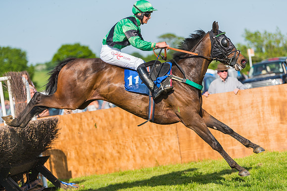 Edgcote Races