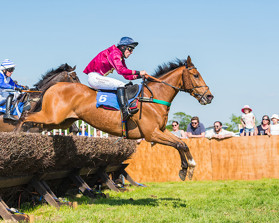 Edgcote Races