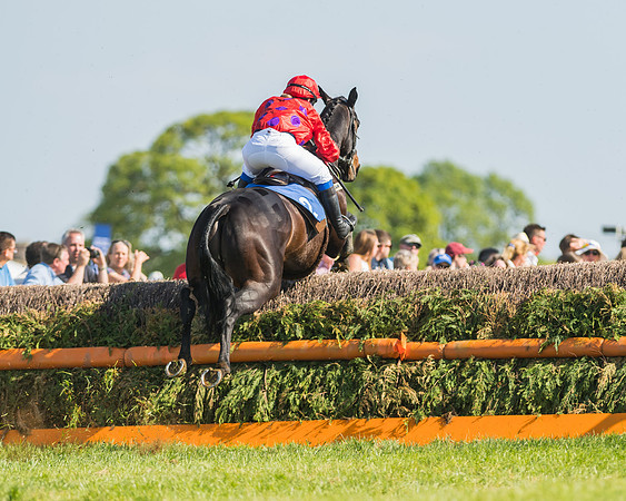 Edgcote Races