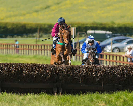 Edgcote Races