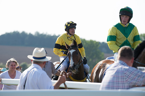 Edgcote Races