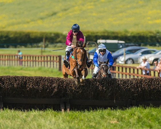 Edgcote Races