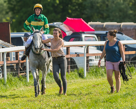 Edgcote Races
