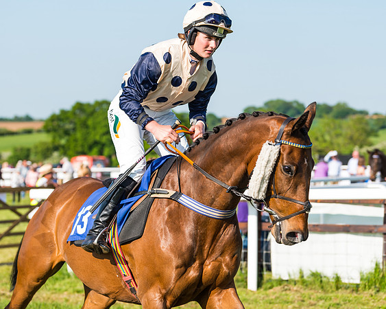 Edgcote Races