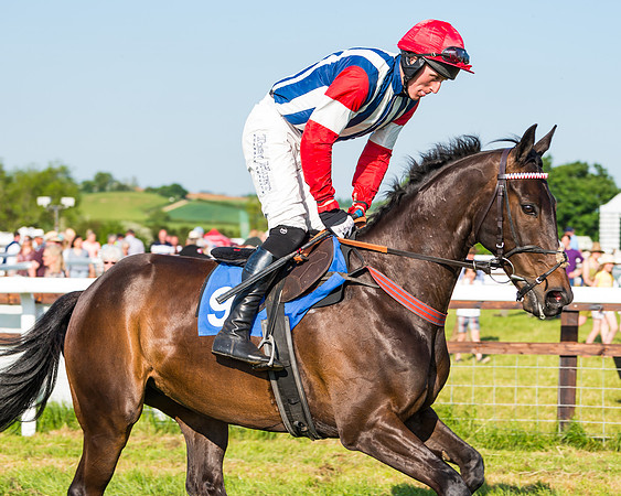 Edgcote Races