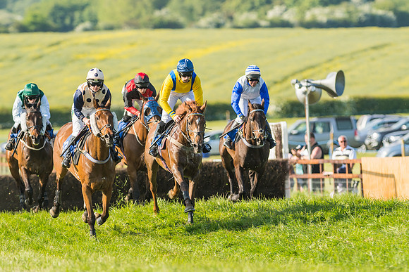 Edgcote Races