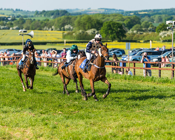Edgcote Races