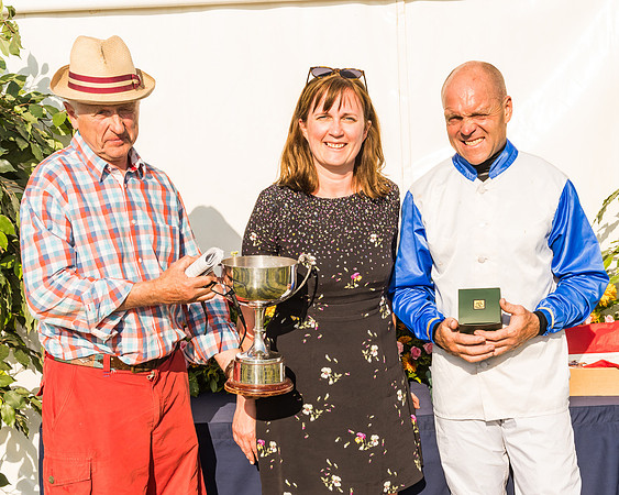 Edgcote Races