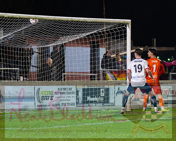 Chesham 2 Hampton and Richmond Borough 1 (181 of 401)