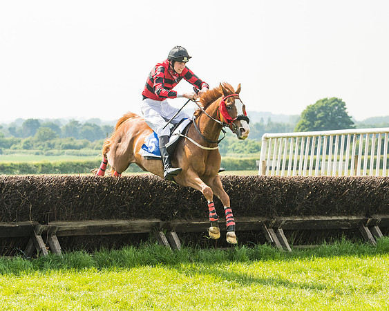 Race 2 - Novice Riders (80 of 131)