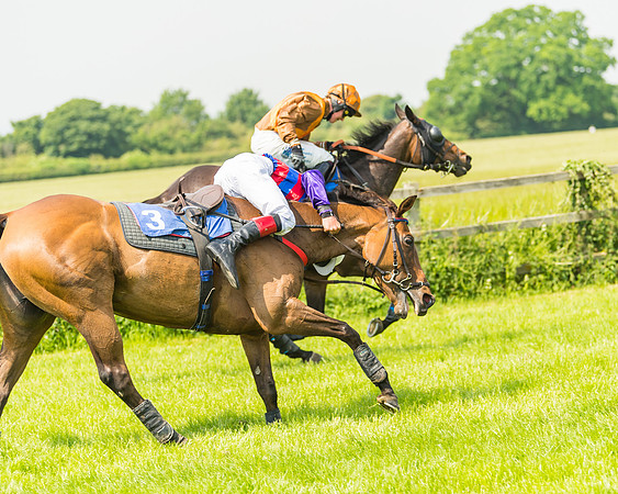 Race 2 - Novice Riders (102 of 131)