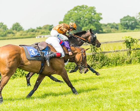 Race 2 - Novice Riders (103 of 131)