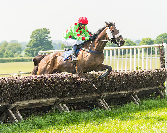 Race 2 - Novice Riders (115 of 131)