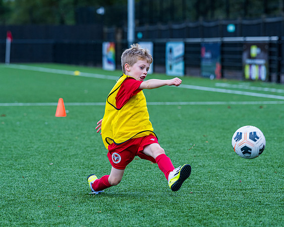 Mascots Rams v Didcot Town (13 of 72)