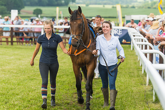 Race 2  - Mares Maiden (12 of 90)