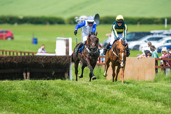 Race 2  - Mares Maiden (64 of 90)