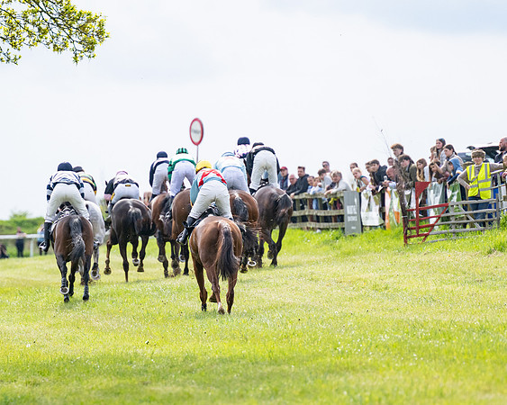 Race 5  - Novice riders (130 of 188)