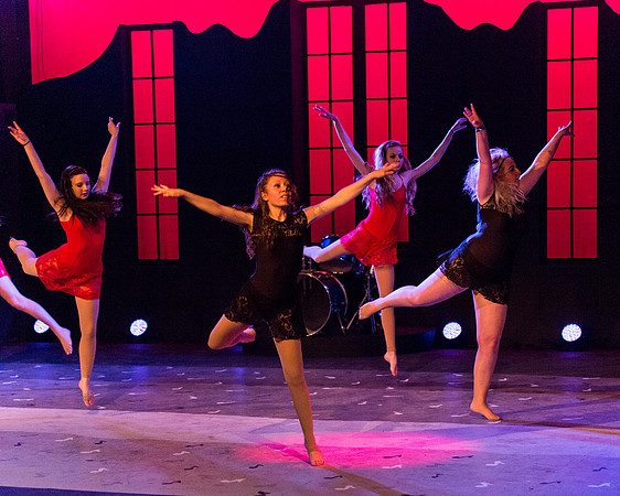 Maggie Monk - Act 1 - 7. Grand Piano (3 of 71)