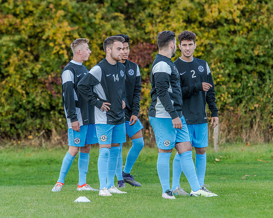 AFC Oaklands v Bengeo Trinity - Warm Up (16 of 109)