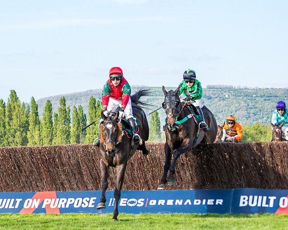 Race 2  -  Intermediate Point to Point Hunters' Steeple Chase (111 of 277)
