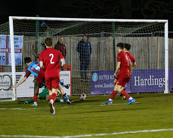 Young Generals 0 [1] Beaconsfield U18 0 [4] (53 of 187)