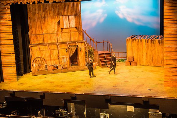 Oklahoma - Tech crew - Set (40 of 86)