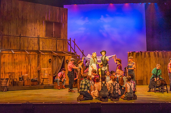 Oklahoma - Act 1 (72 of 1191)