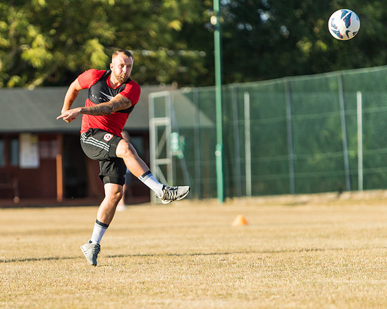 Training 3  (2 of 99)