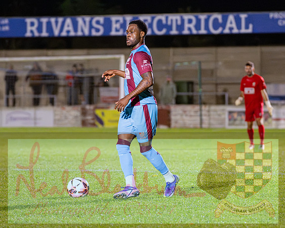 Chesham Utd 3 v 1 Chippenham Town (258 of 416)
