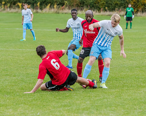 AFC Oaklands 2 v 1 Bengeo Trinity - Warm Up (176 of 297)