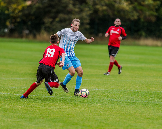 AFC Oaklands 2 v 1 Bengeo Trinity - Warm Up (291 of 297)