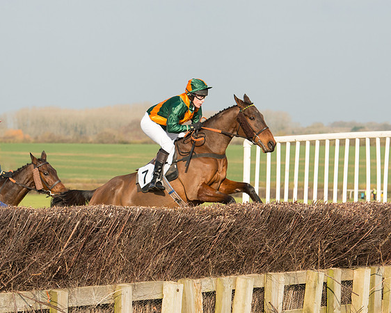 Race 5 - Pegasus Club Members Race (22 of 101).jpg